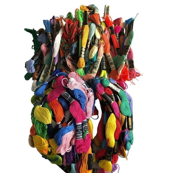 Lot of 100 Skeins Thread Floss For Embroidery Needlepoint Cross Stitch - Picture 1 of 1